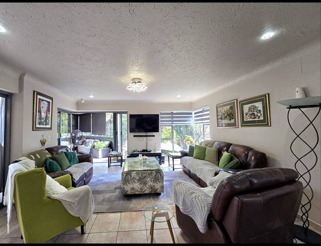 5 BEDROOM HOUSE FOR SALE IN MEYERSDAL